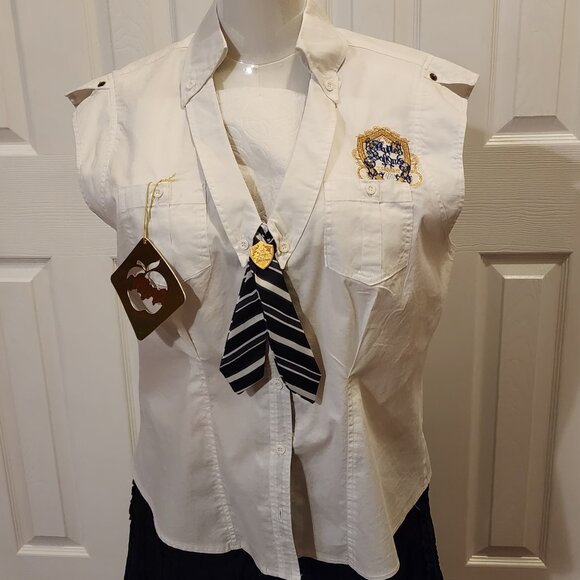 NWT - Apple Bottom Academy Oxford Style Shirt - Picture 1 of 4